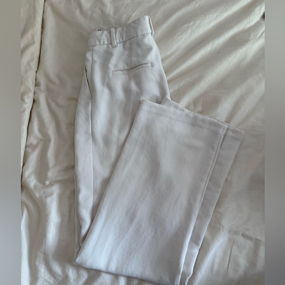 Aritzia effortless pants - Picture 4 of 4